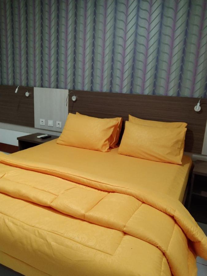 Smart Dream Inn Tangerang Esterno foto