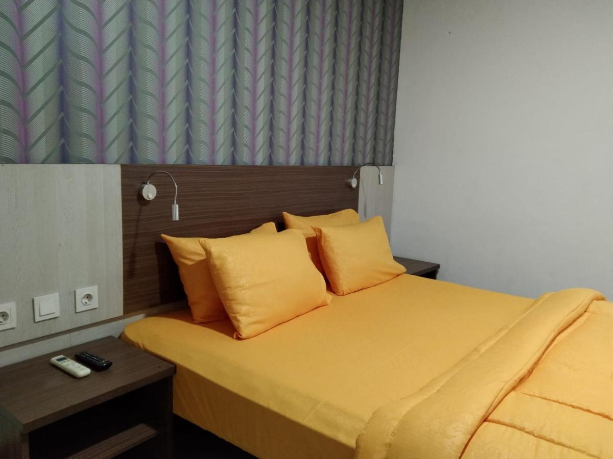 Smart Dream Inn Tangerang Esterno foto