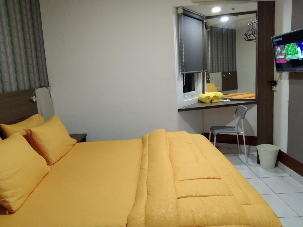 Smart Dream Inn Tangerang Esterno foto