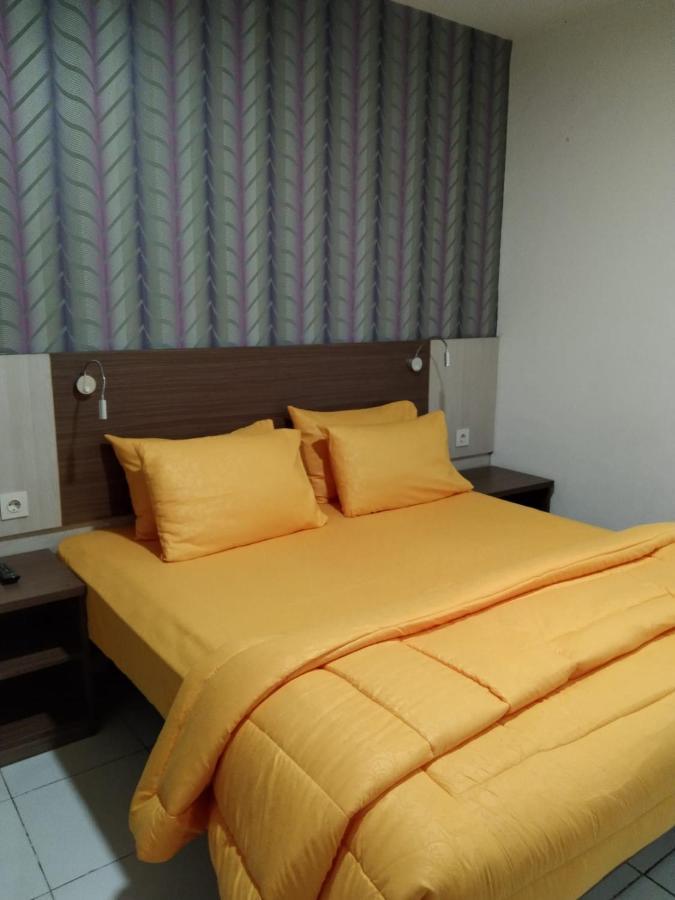Smart Dream Inn Tangerang Esterno foto